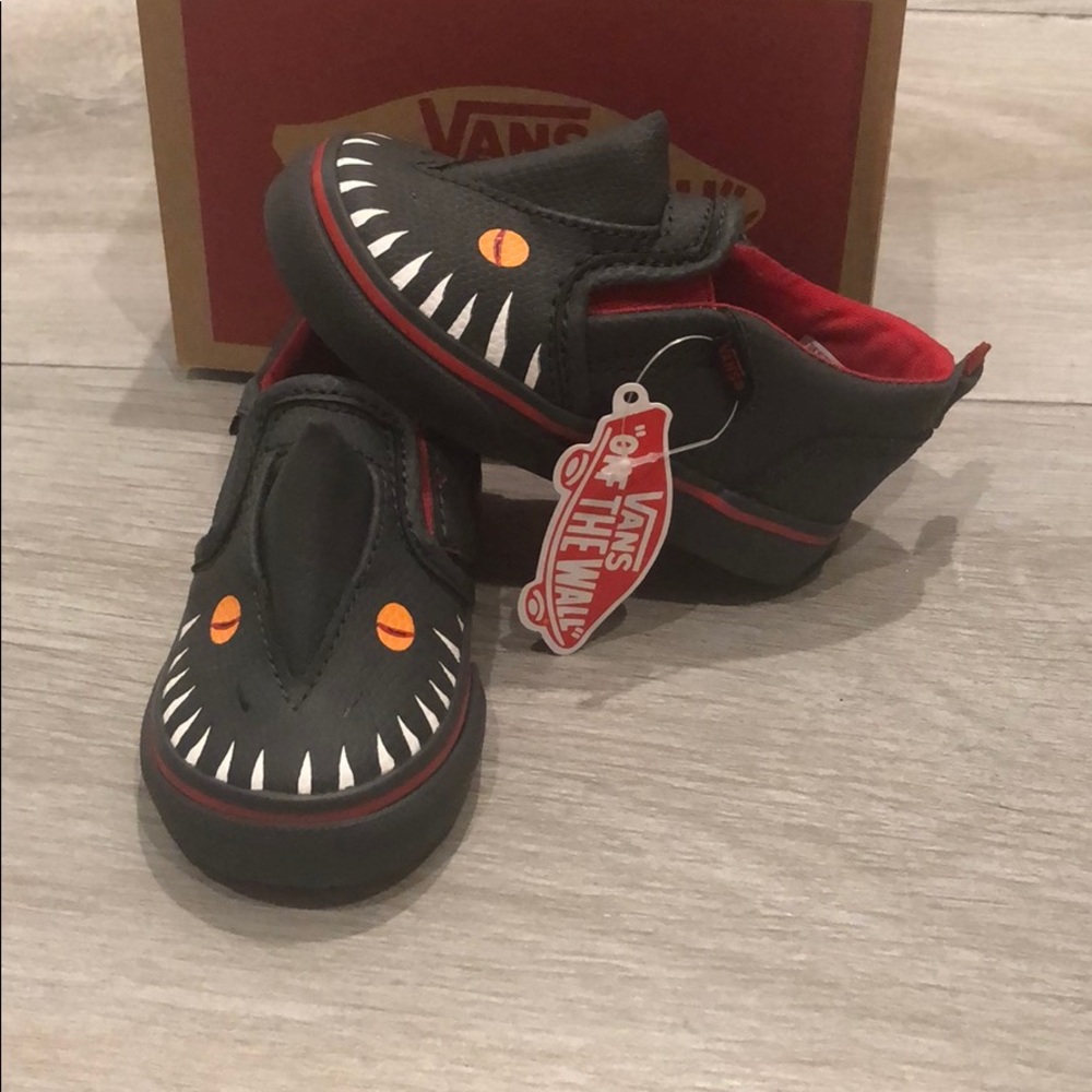 Vanosaur Asher V Vans
